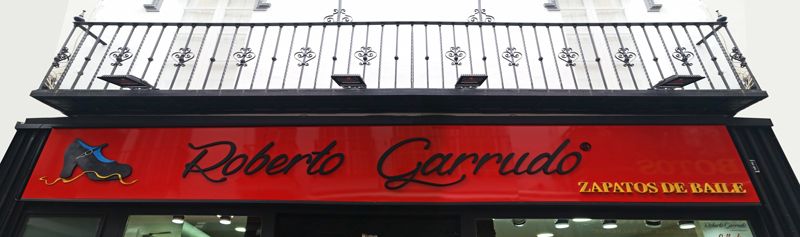 Roberto Garrudo "Zapatos de Baile" (Diseño, Maquetación y Fotografía) -1