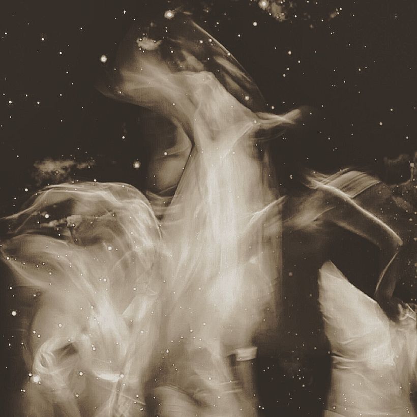 Bailando con el Universo - Fotografías de danza de larga exposición 1