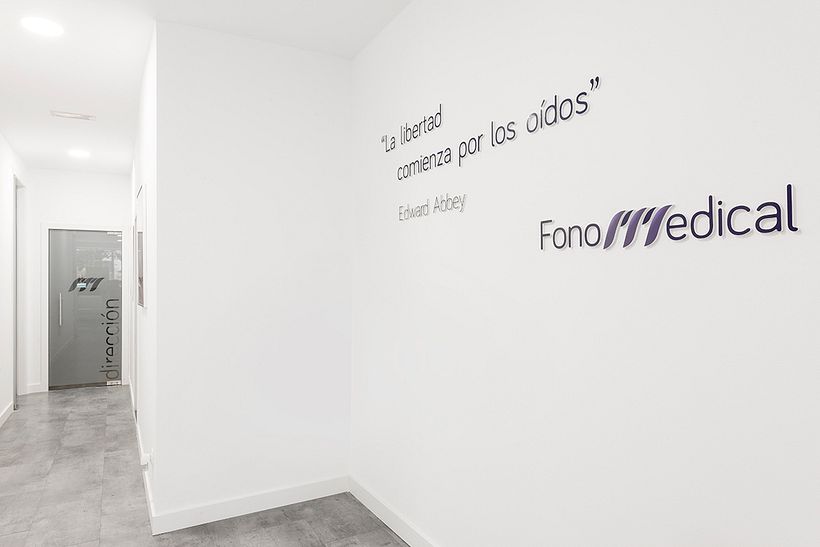 Fonomedical - Branding / Diseño de interior 3