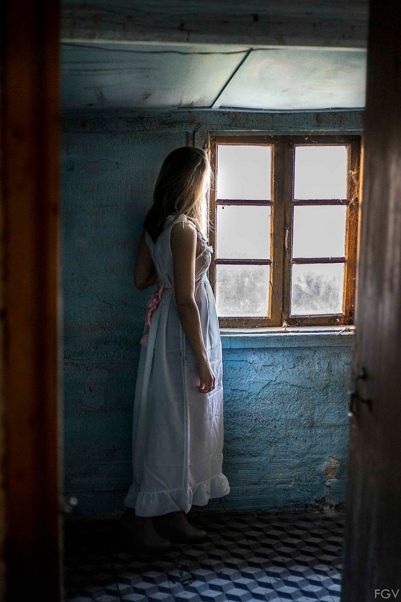 Mi Proyecto del curso: Fotografía artística analógica y digital: BLACK OUT 0