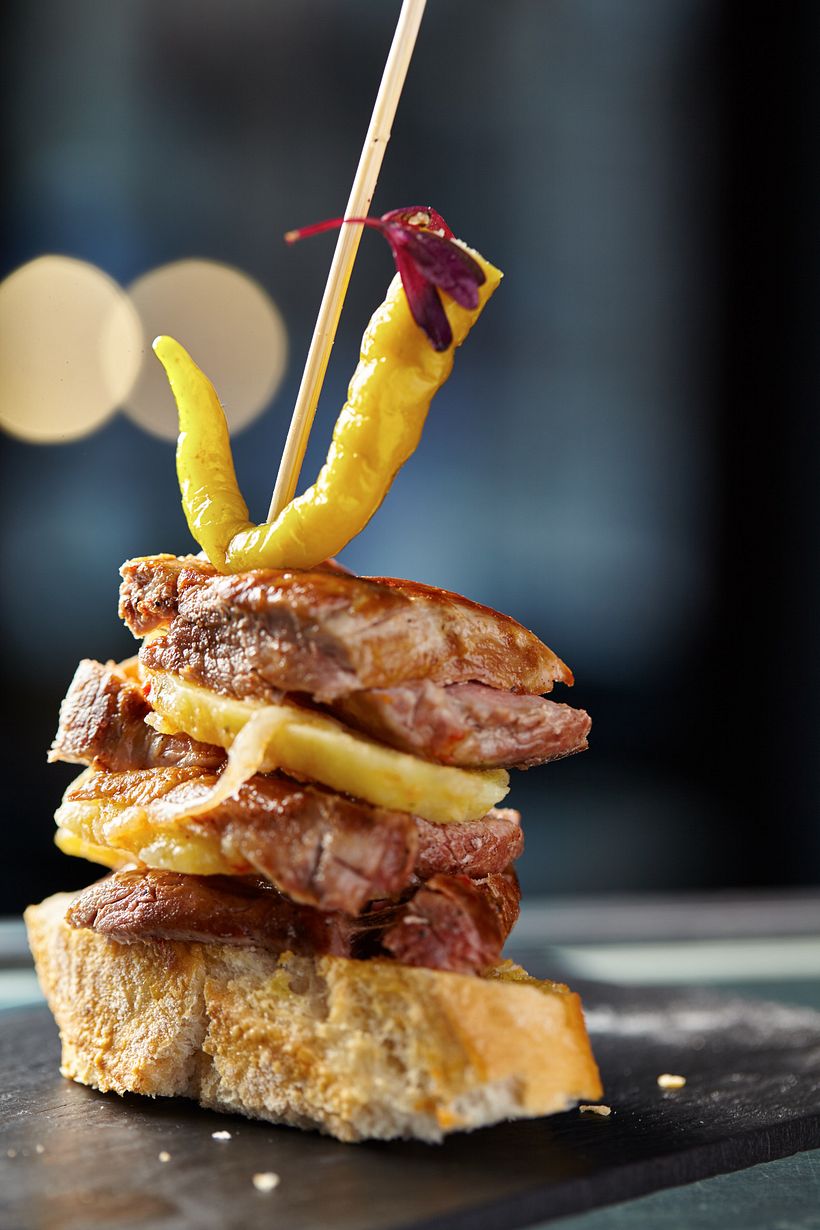 Un progetto per il ristorante Castilla de Toro. Ho seguito molto i consigli di Francesc. Spero che vi piaccia. 9