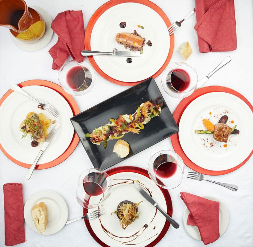 Un progetto per il ristorante Castilla de Toro. Ho seguito molto i consigli di Francesc. Spero che vi piaccia. 8