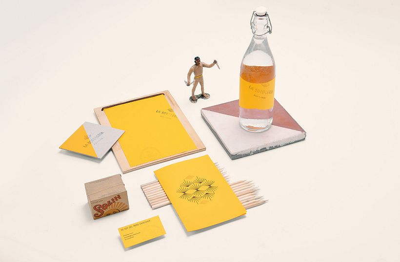 Estudio Yeyé: branding & algo más 4