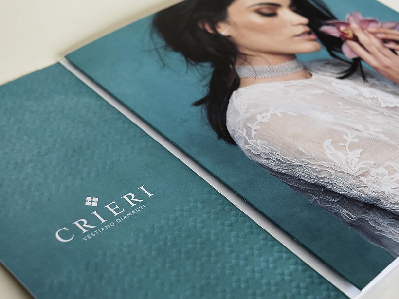 Cuadríptico Crieri - Design editoriale
