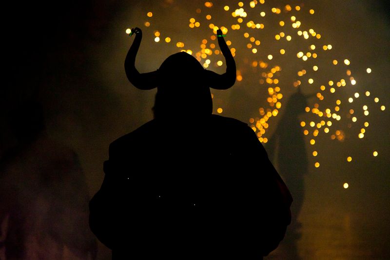 Traditions 3