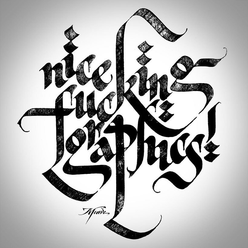  NFGraphics | Caligrafía para T-shirts 0