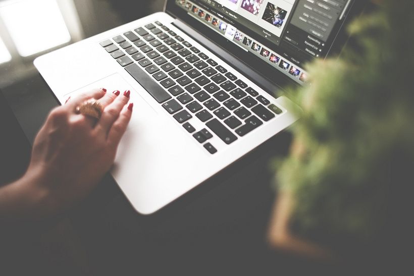 Se busca desarrollador/programador web para realizar un proyecto (1 mes y medio de duración) 1