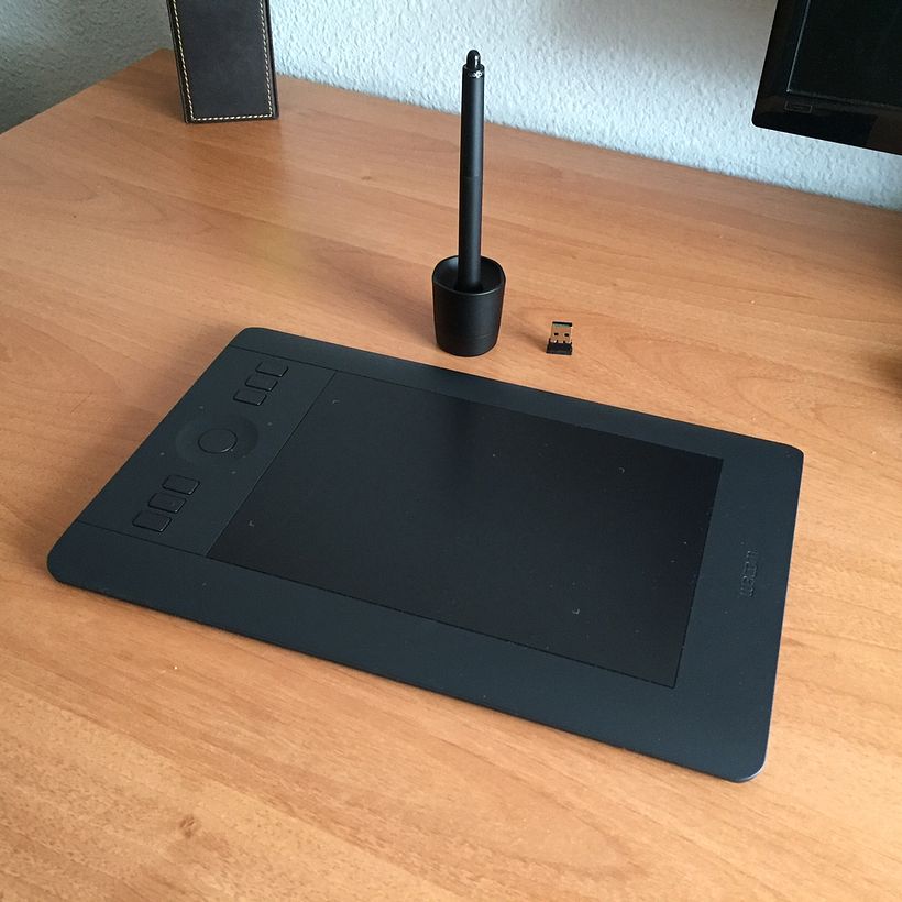 Vendo tableta digital Wacom Intuos Pro S 1