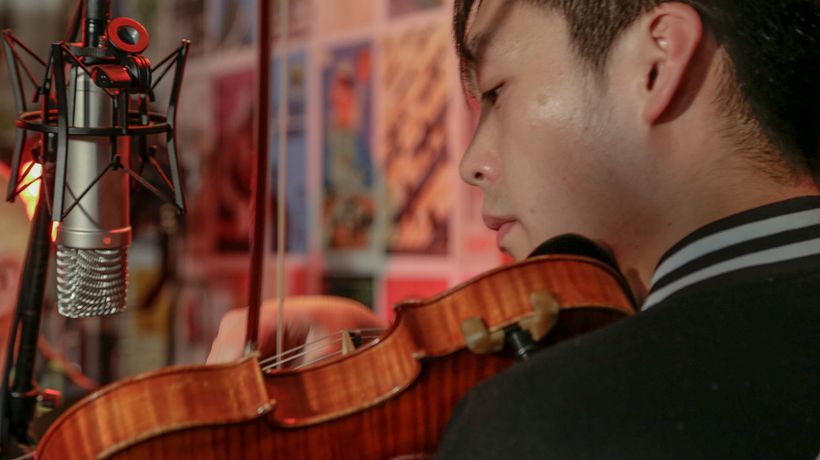 EL LENGUAJE UNIVERSAL 19