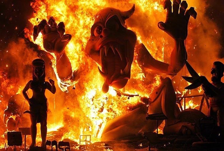 Valencia en llamas 0