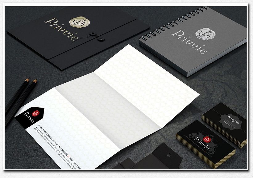 Web & Logo design for Luxury Concierge Clug in London 3