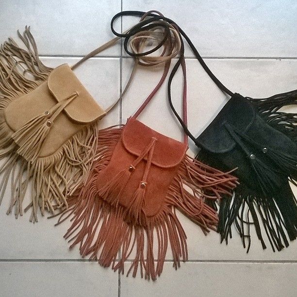 Bandolera flecos gamuzón 3
