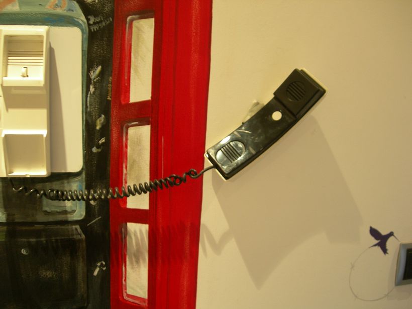 Cabina Londinense//Entrada piso. 8