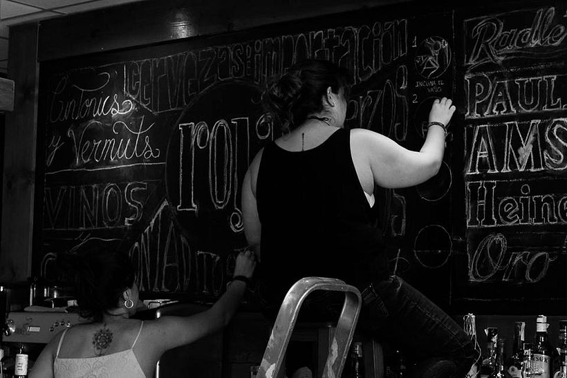 LETTERING PARA LA TABERNA ROJA -1