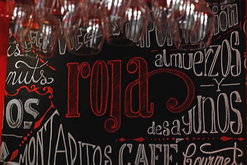 LETTERING PARA LA TABERNA ROJA 1