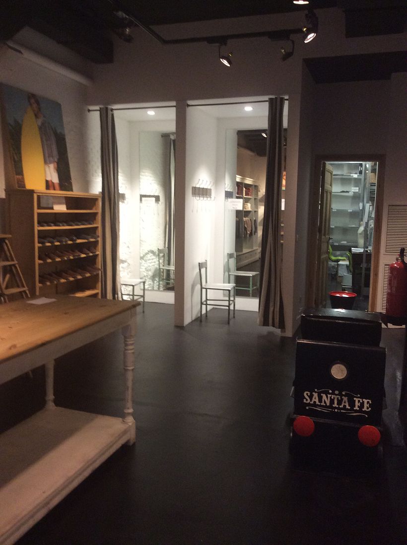 TIENDA DE ROPA EN LAGASCA_MADRID 4