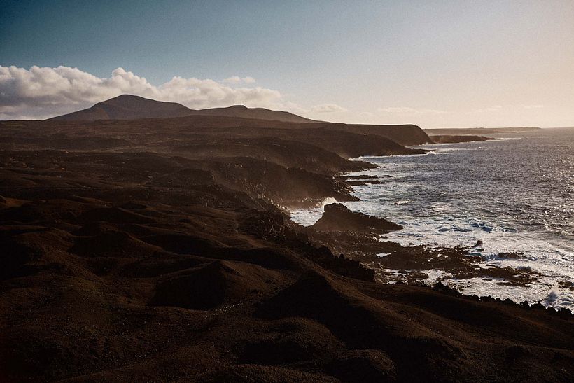 Mars. Waves on the closest planet. 13