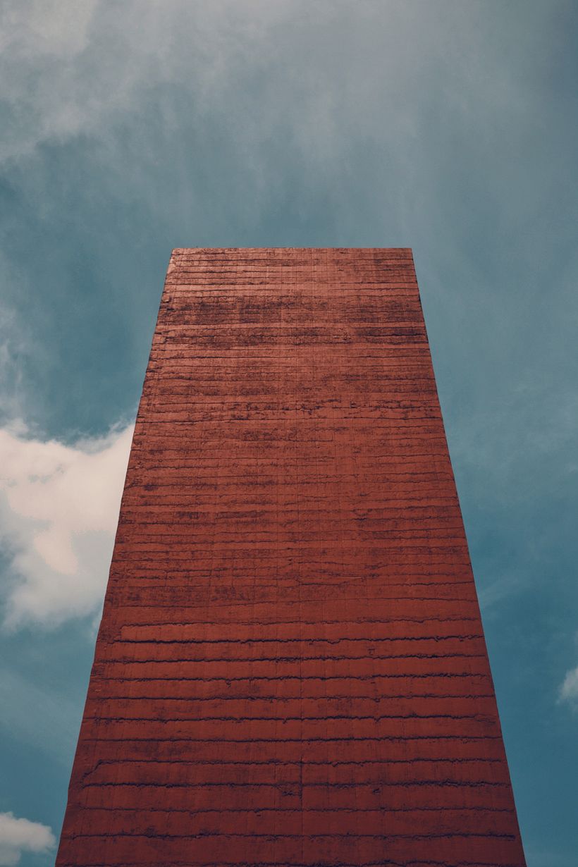 Mathias Goeritz e Luis Barragan: as torres de satélite  3