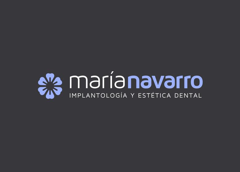 Nuevo proyectoDiseño de logotipo para una clínica sevillana especializada en la implantología y la estética dental: Implantes, prótesis y regeneración de encías. 1