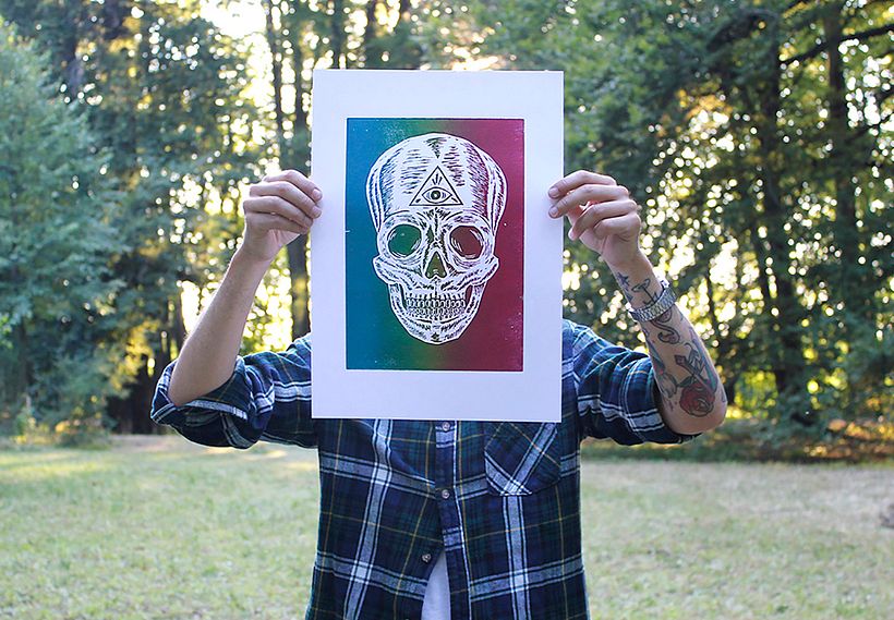 Skull engraved 9