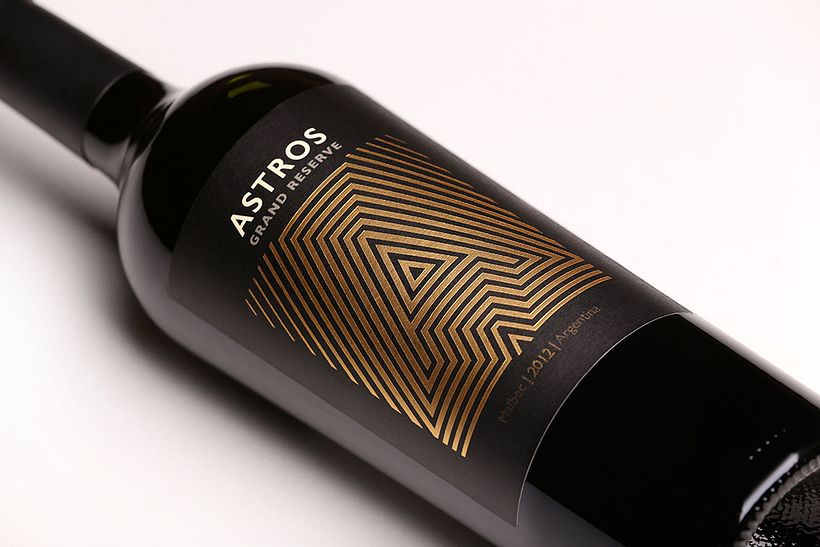 15 vinos que comprarías por el diseño de su etiqueta 26