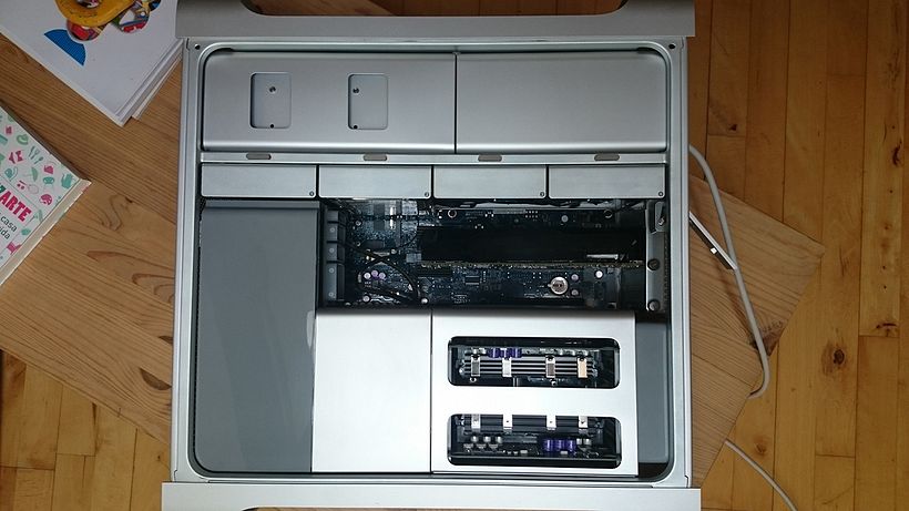* VENDIDO* Mac Pro 3,1 2x2.8 Ghz Quad-Core (8 cores) 1