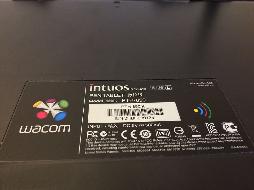 Vendo Wacom Intuos 5 Touch (320€) 3