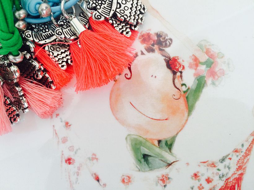 Muy flamencas:  Mini prints y pulseras.  -1