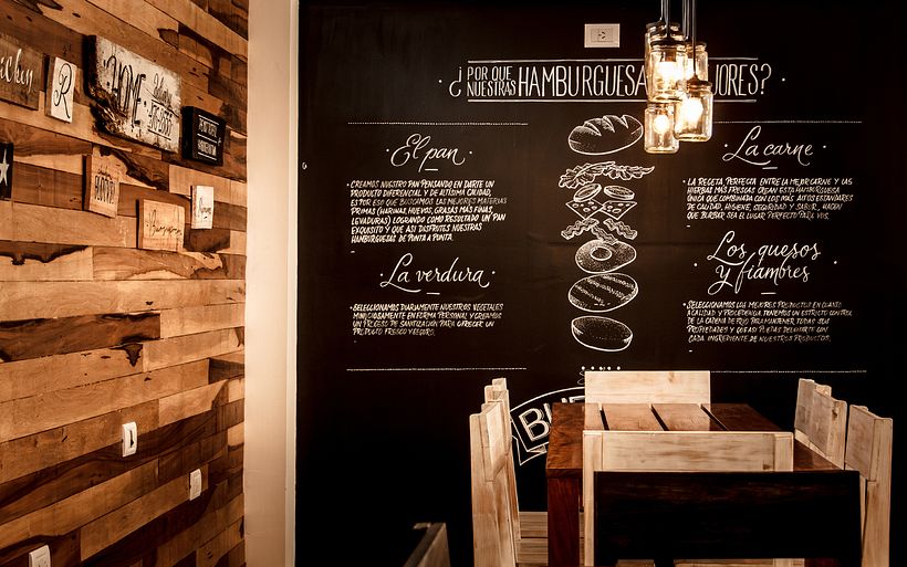 Burbar & Luciano's 4