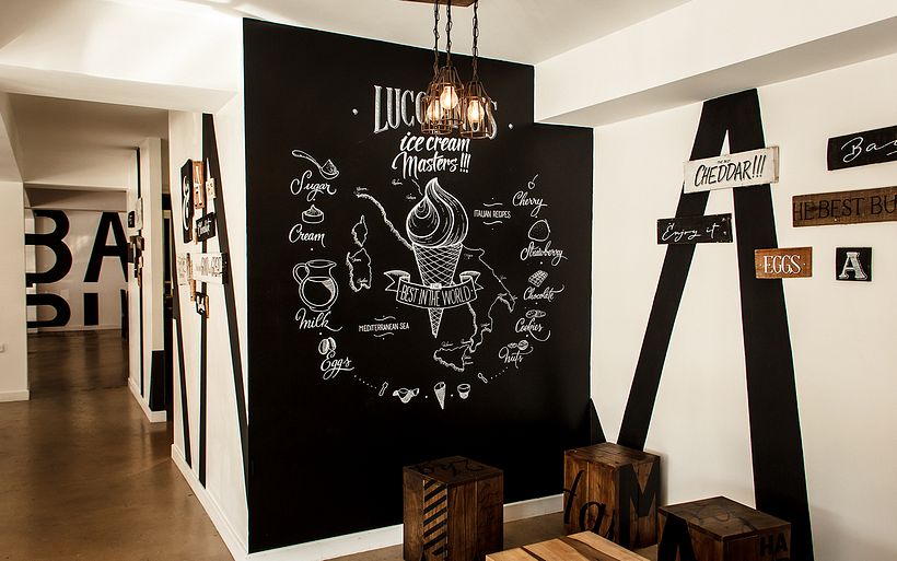 Burbar & Luciano's 9