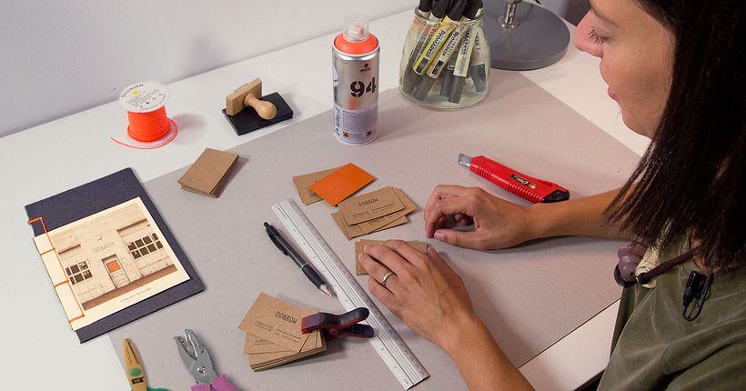 Construye una identidad visual artesanal con Tatabi Studio 8