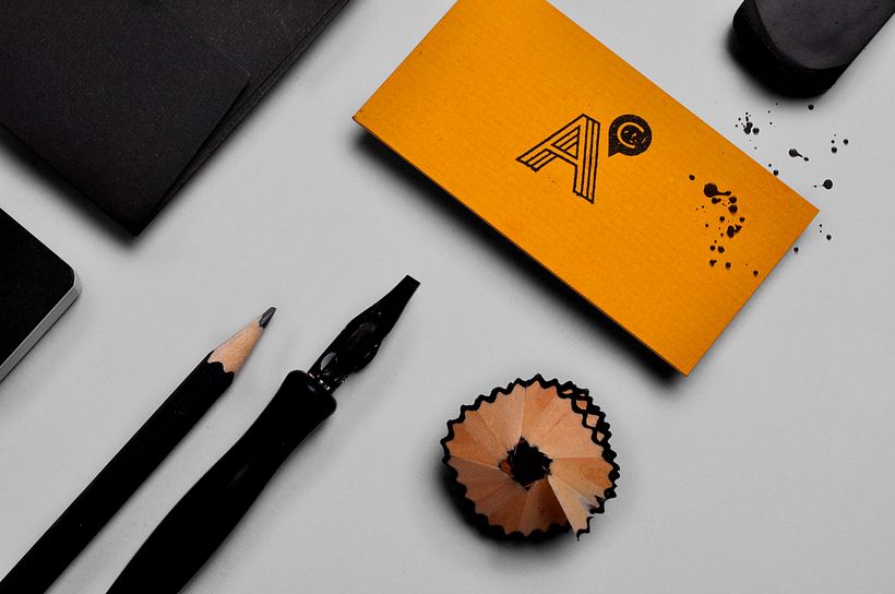 Construye una identidad visual artesanal con Tatabi Studio 16