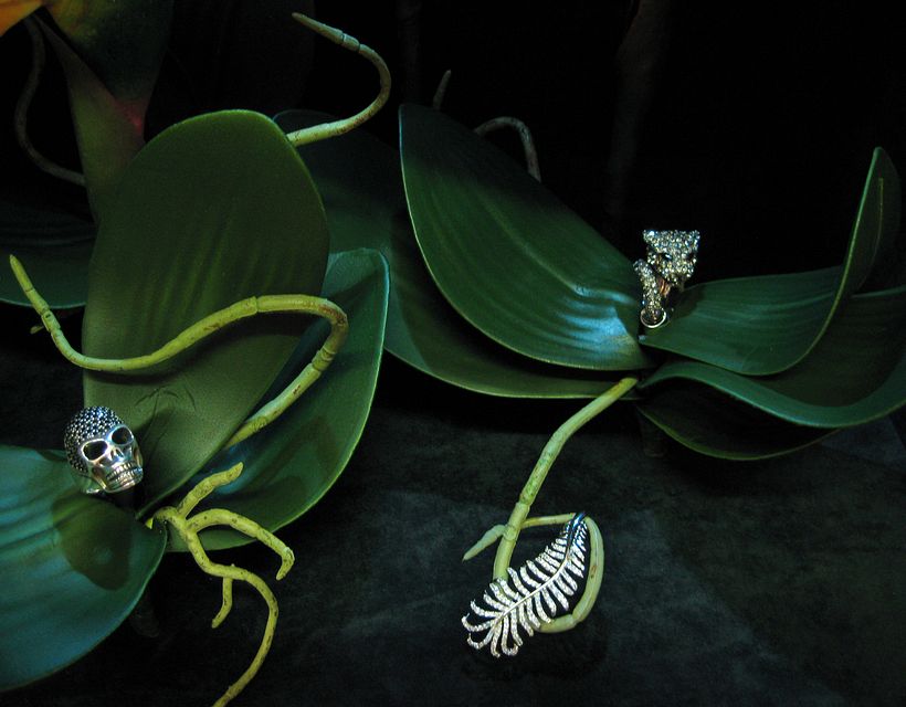 Escaparate pequeño formato de joyería (2011) 1