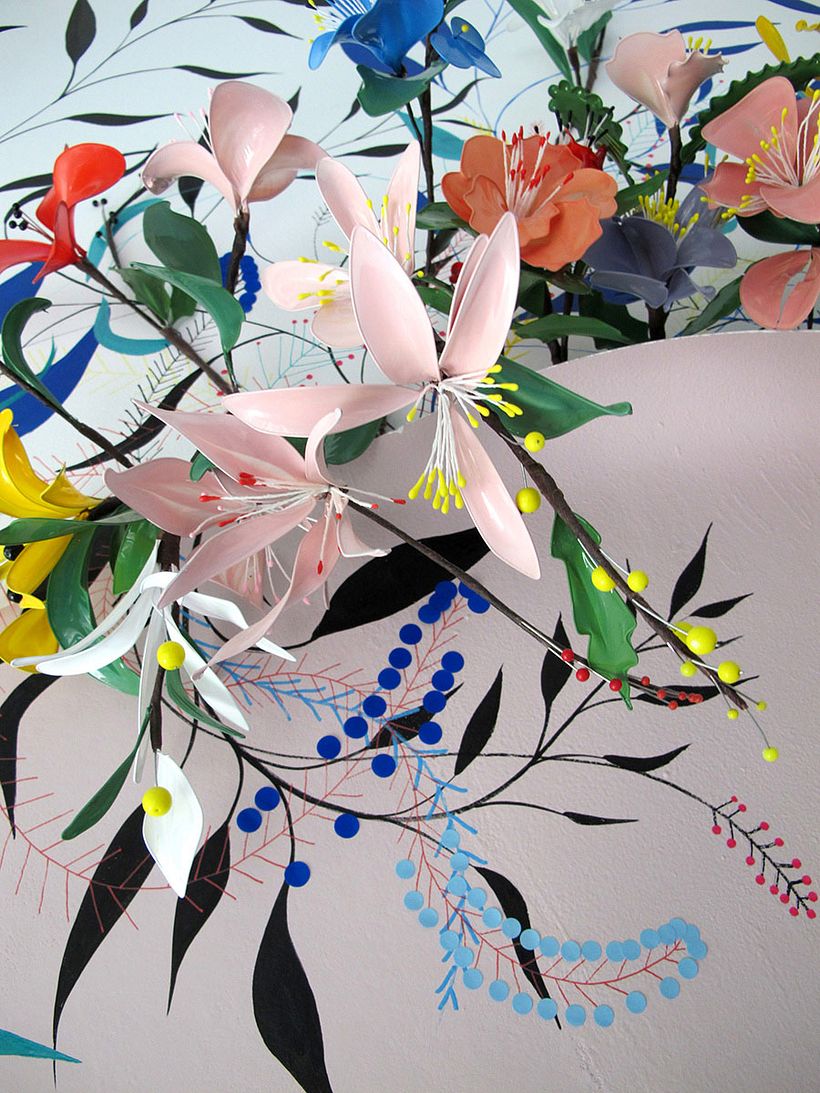 Nuria Mora transforma la ciudad en una jungla de color 8