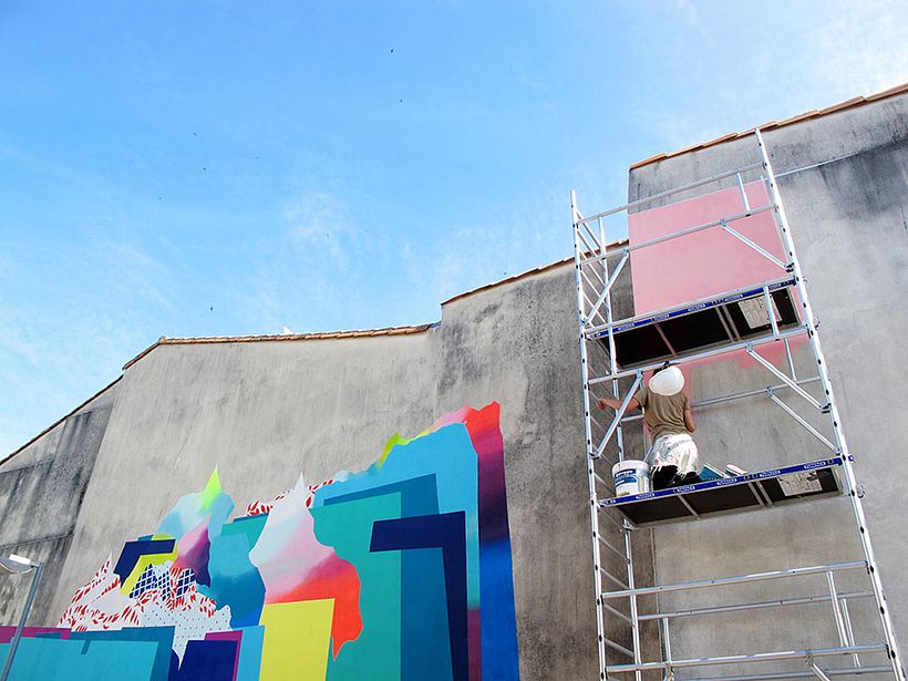 Nuria Mora transforma la ciudad en una jungla de color 16
