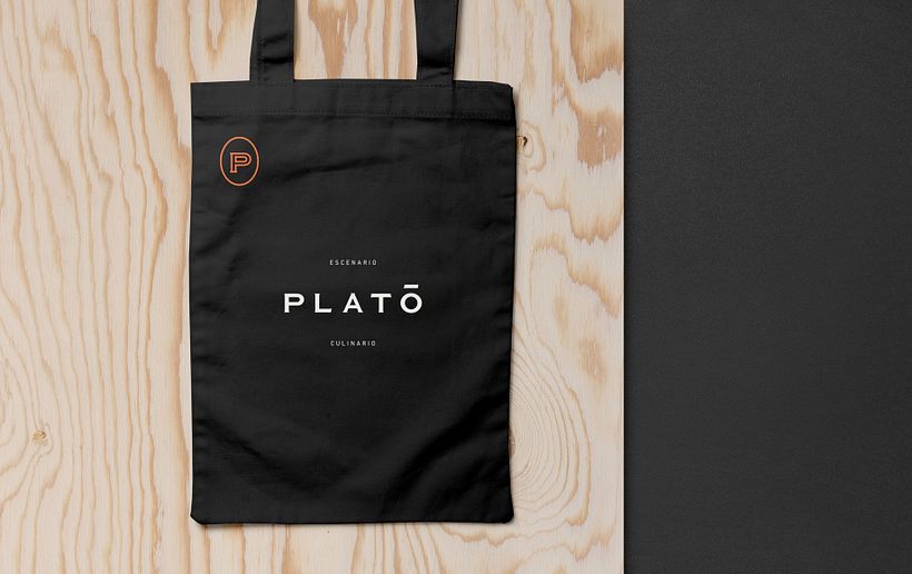 Plató 9