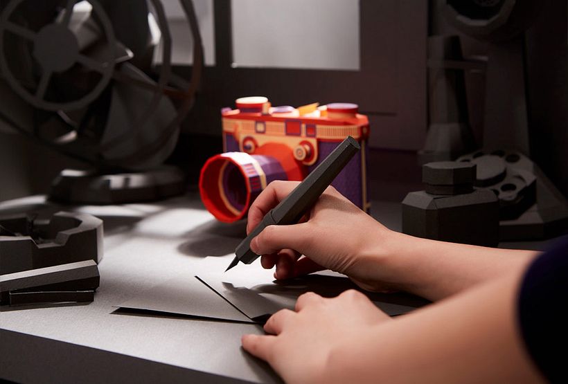 Réplicas de cámaras fotográficas hechas con papel 11
