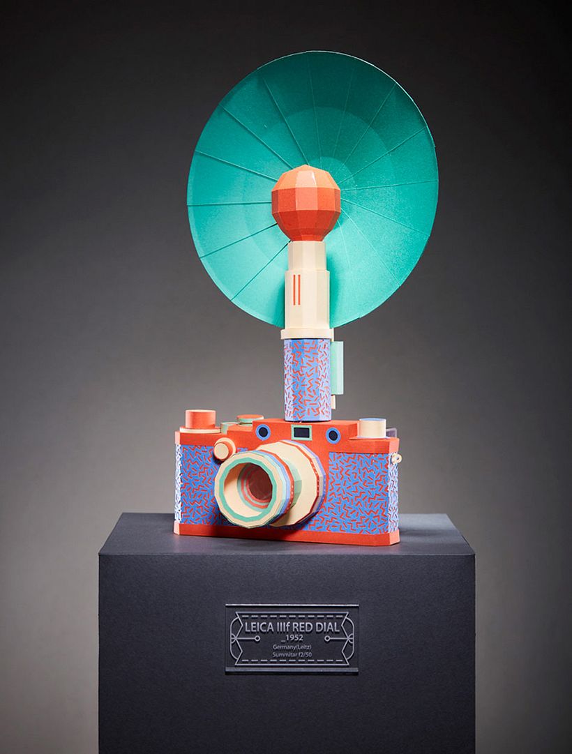 Réplicas de cámaras fotográficas hechas con papel 18