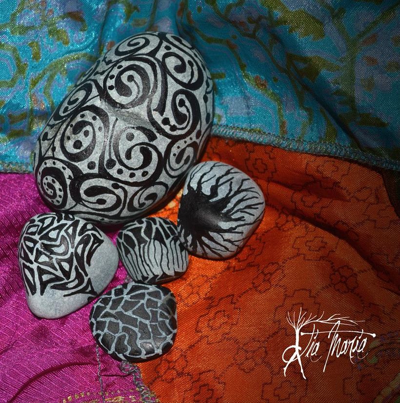 Piedras y tinta... 0