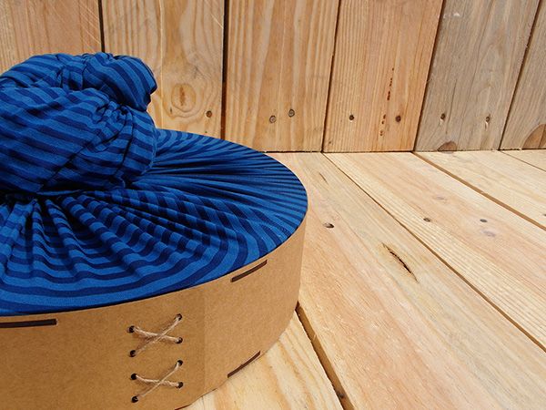 YCLED_ packaging 0