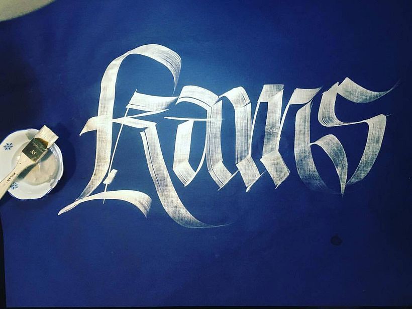 Mister Kams, un romance entre caligrafía y lettering 11