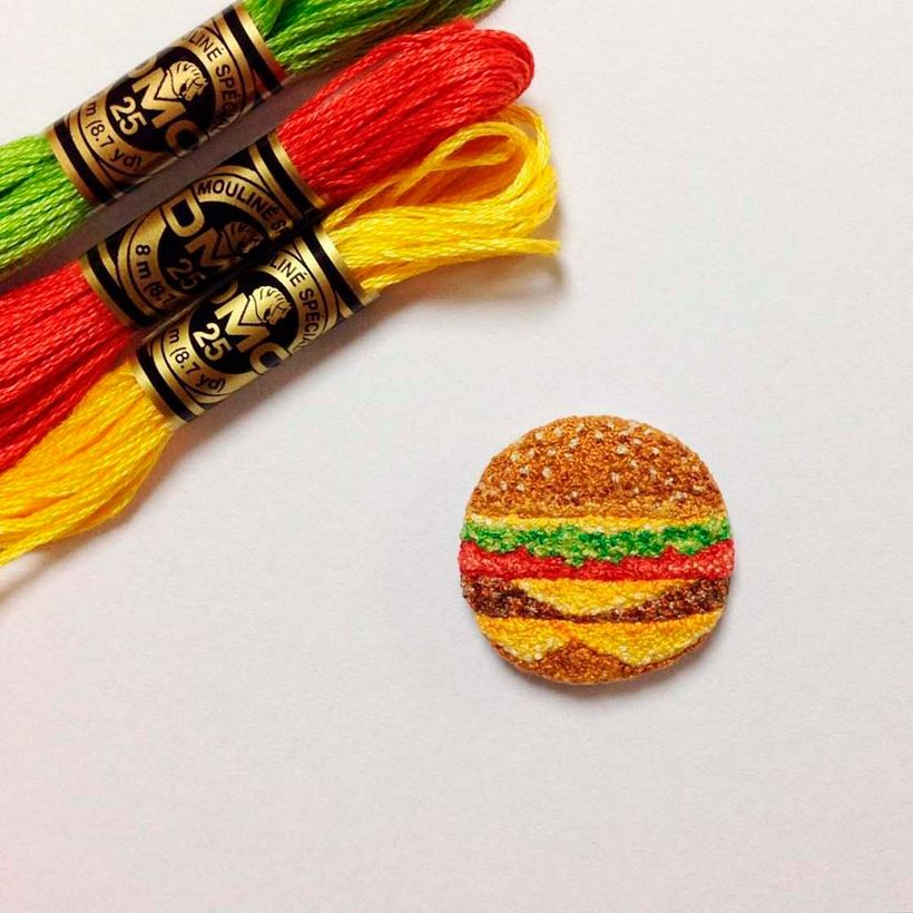 Los microbordados gastronómicos de Ipnot 17