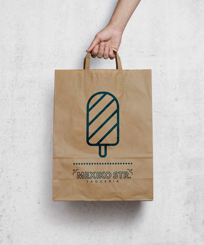 Imagen corporativa e interiorismo para la taquería Mexiko Strasse en Sankt Pauli (Hamburgo). 3