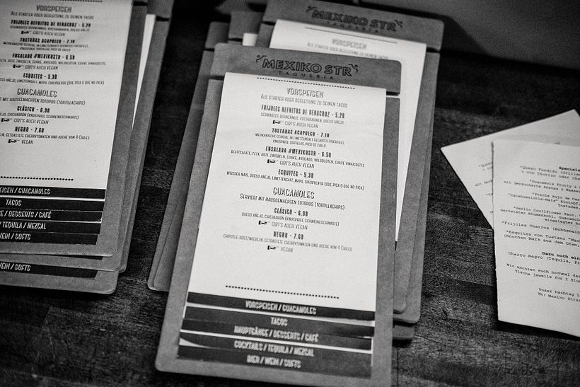 Imagen corporativa e interiorismo para la taquería Mexiko Strasse en Sankt Pauli (Hamburgo). 11
