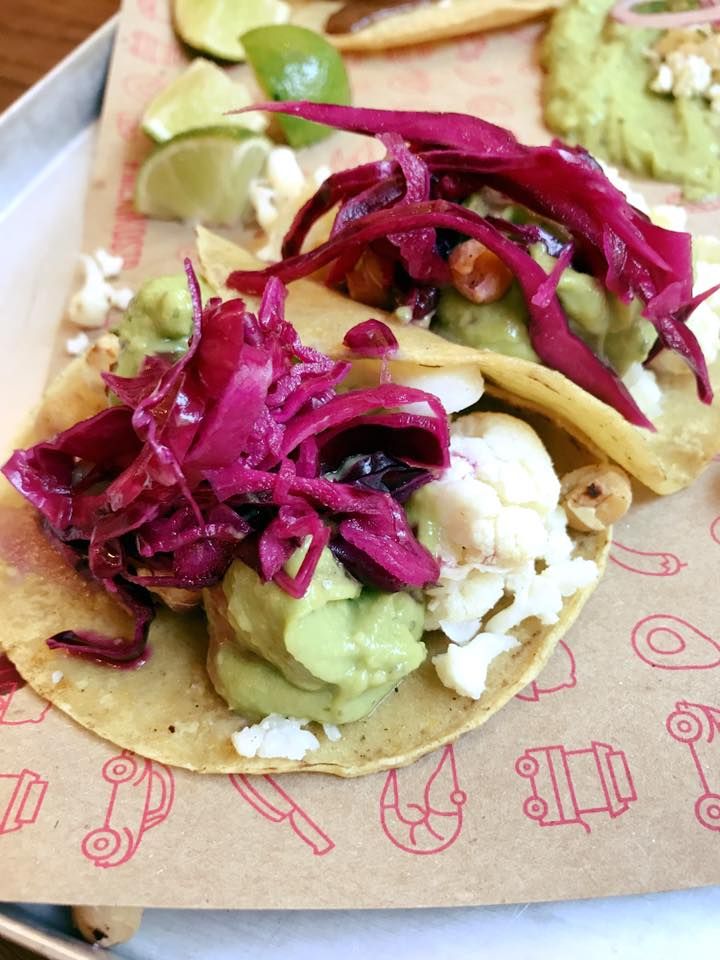 Imagen corporativa e interiorismo para la taquería Mexiko Strasse en Sankt Pauli (Hamburgo). 14