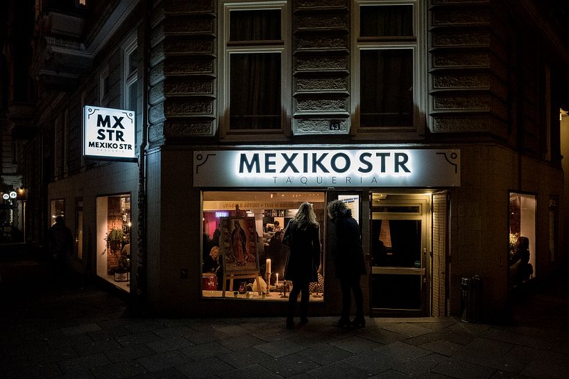 Imagen corporativa e interiorismo para la taquería Mexiko Strasse en Sankt Pauli (Hamburgo). 15