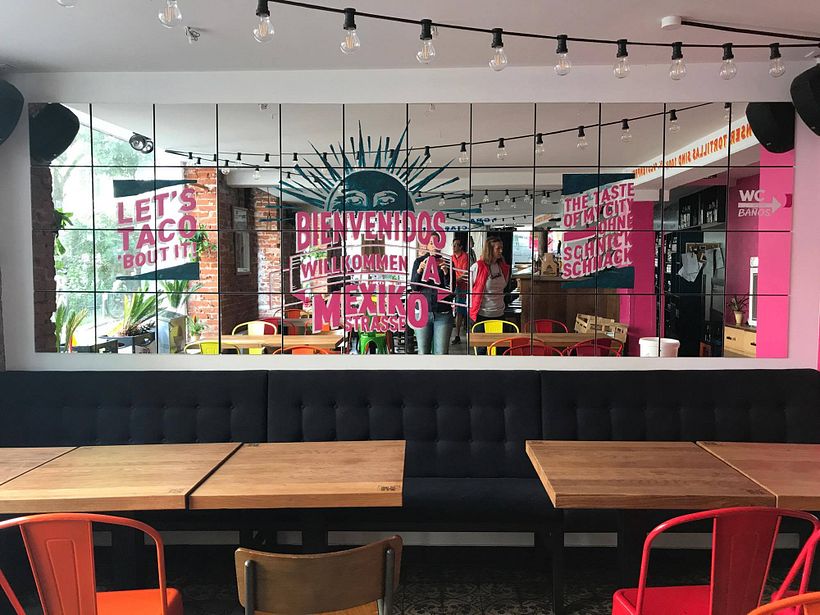 Imagen corporativa e interiorismo para la taquería Mexiko Strasse en Sankt Pauli (Hamburgo). 18