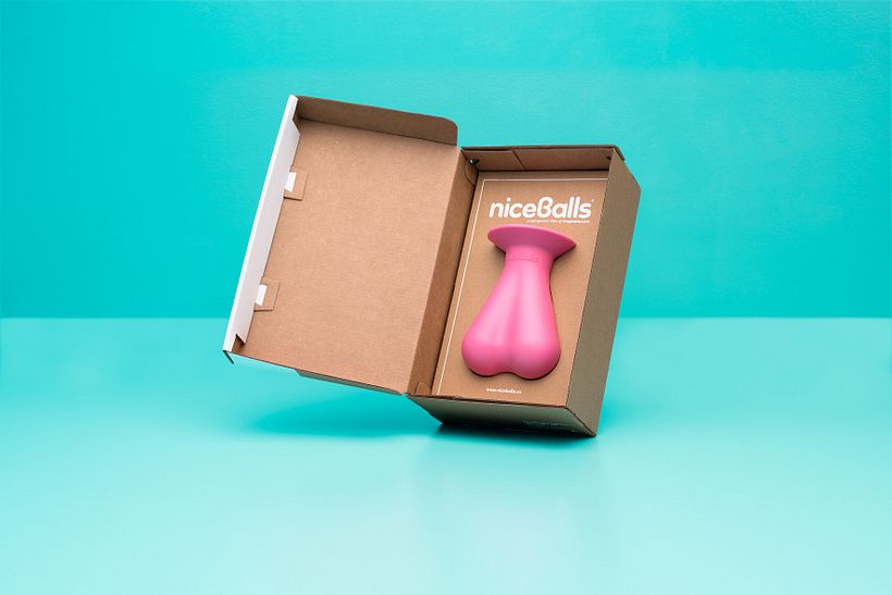 “Niceballs” se convierte en un juguete real 5