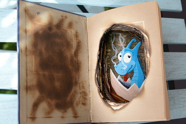 Libro intervenido para la exposición "EX-LIBRIS" 1