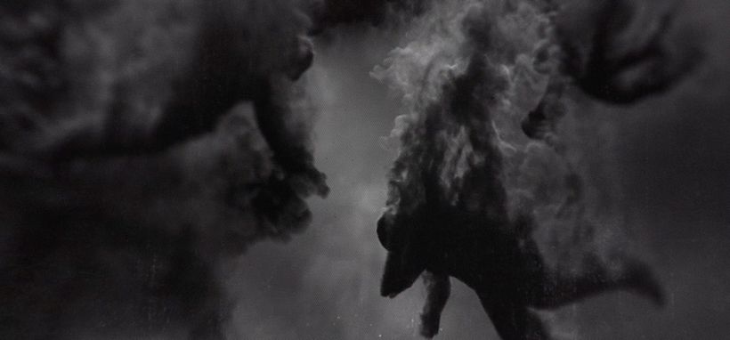 'Dust': un poema visual de Helio Vega sobre los conflictos 1